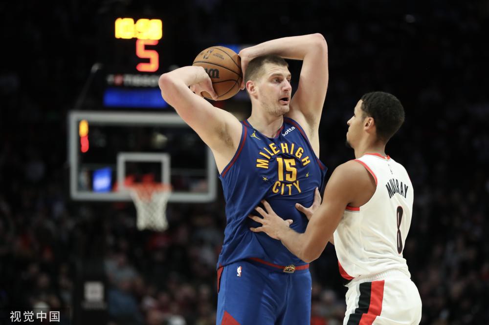 帅可能让球 帅可能让球